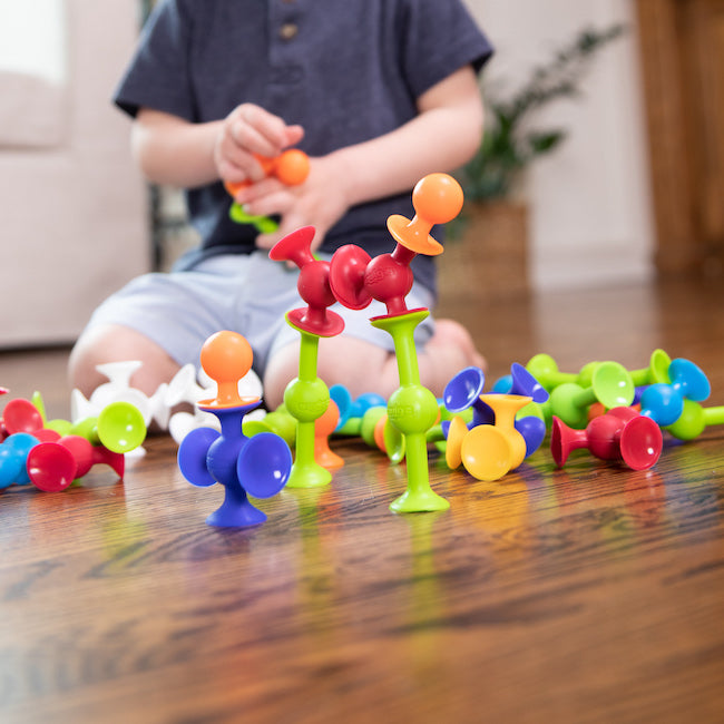 Squigz - Best Bath Toys for Ages 3 to 6 - Fat Brain Toys